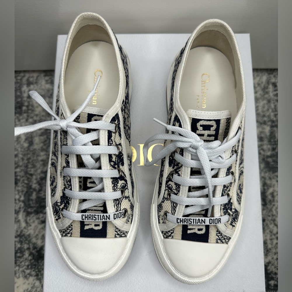 Authentic Dior Women’s platform sneaker size: 37.5 - Picture 4 of 11